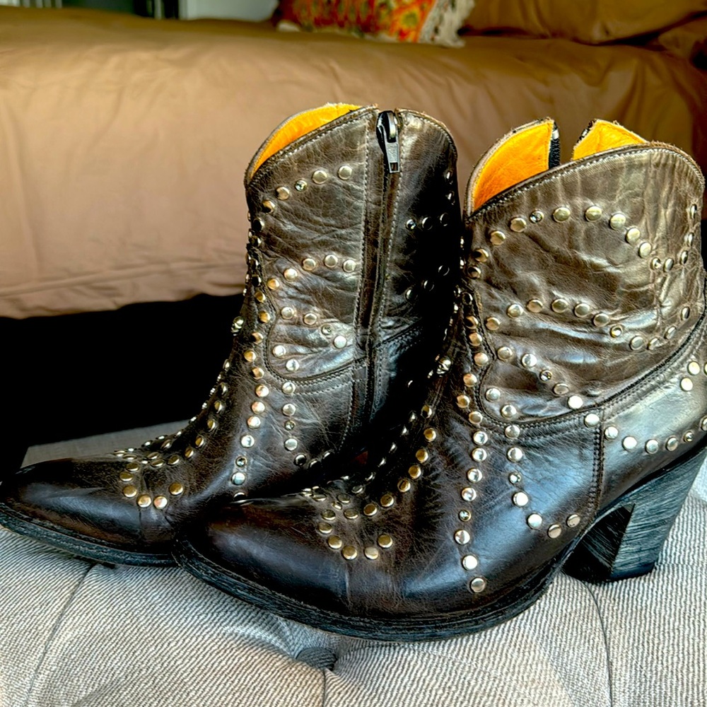 Ankle studded, dark brown leather, cowboy boots by OLD GRINGO.